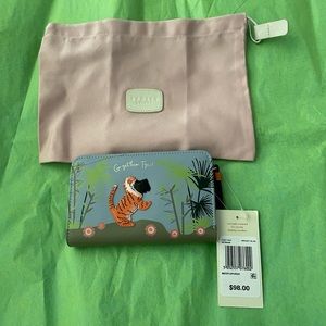 Nwt Radley of London med Fld  purse